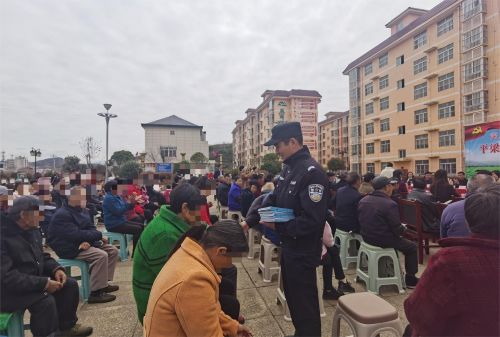 5698530403d9d01453c23b7c957c10a