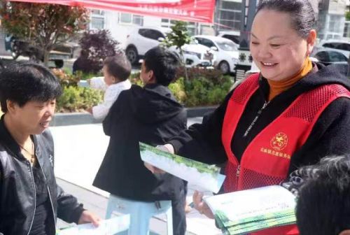 汉滨区关庙镇：戏曲进乡村 文化 (1)