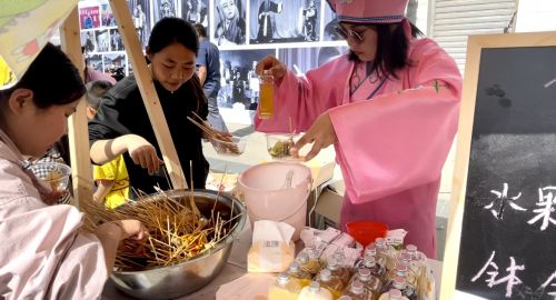 紫阳县洞河镇举办“夏来无事去洞河”2023年夏季文旅系列活动 (2)