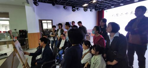 紫阳县举办“礼赞二十大 妙手绘丹青”美术创作培训活动