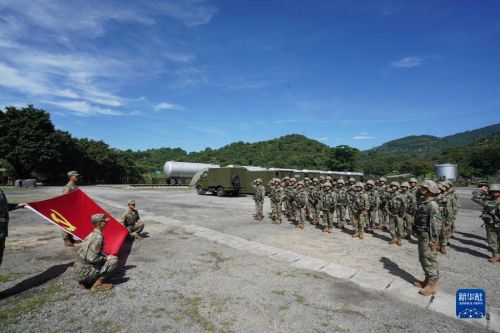 1129727670_16882150803301n