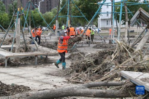 1129799259_16917536732941n