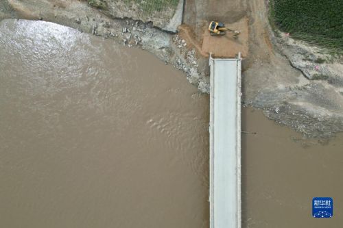 1129799259_16917536732221n