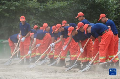 1129799259_16917536731891n